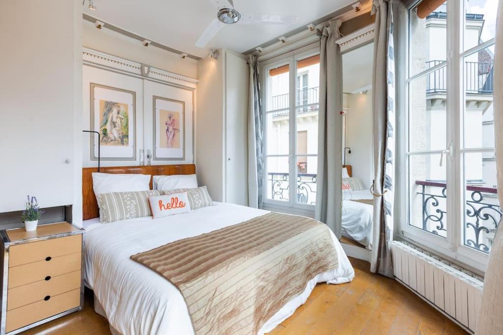 De 3 P, Baroque Et Vues Sur Toits Du Marais Appartement