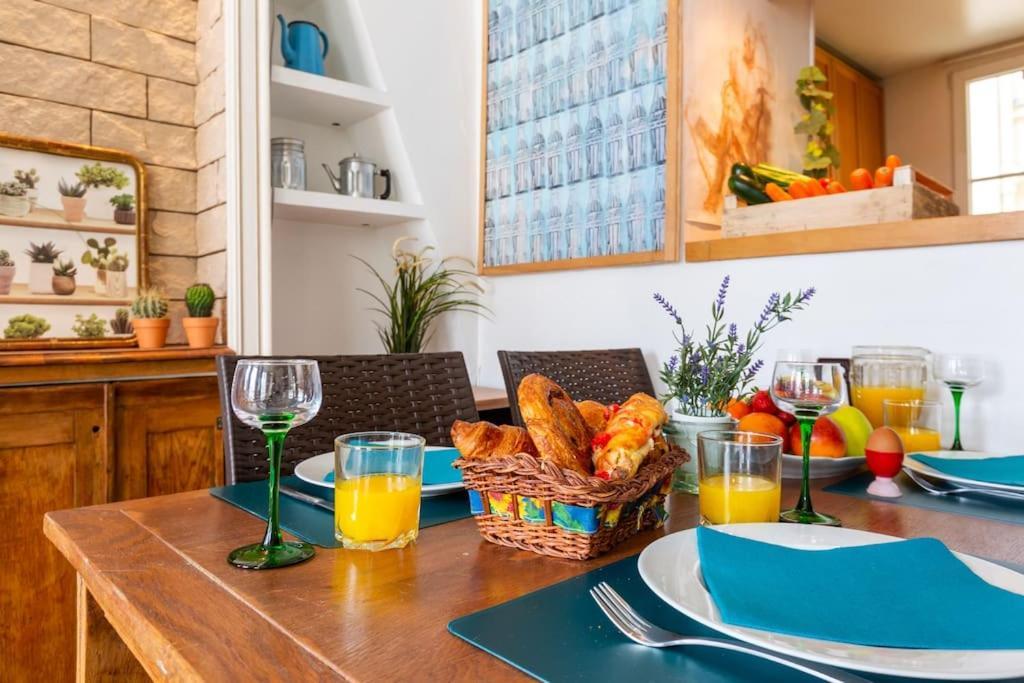 De 3 P, Baroque Et Vues Sur Toits Du Marais Appartement Parijs